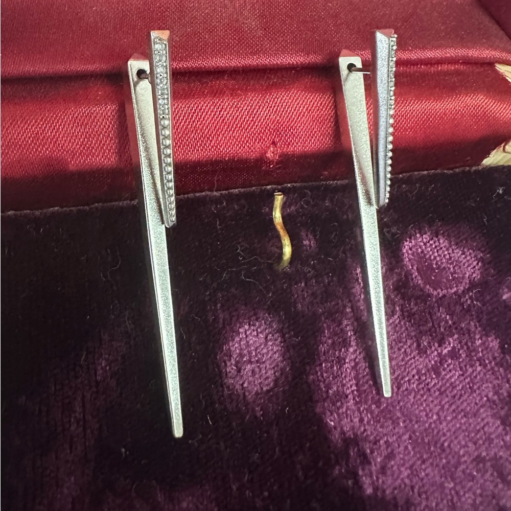 Kendra Scott - silver and cubic zirconium earrings